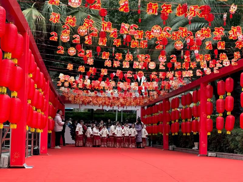 马尔康县文化资源深度挖掘：构建具有城市辨识度的文旅内容矩阵
